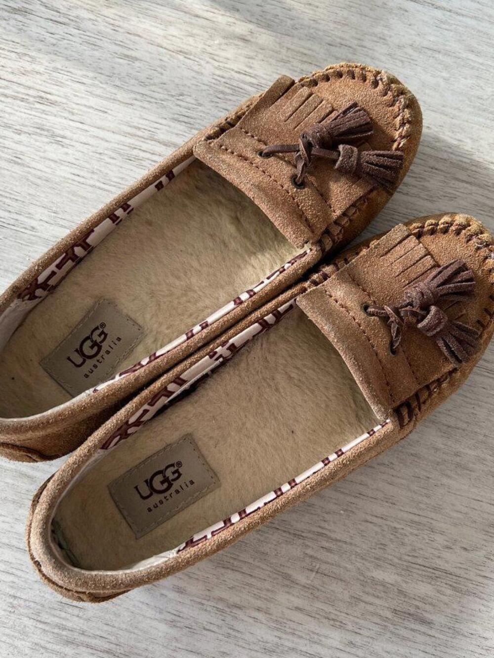 UGG Lizzy Moccasin Tassel Flat